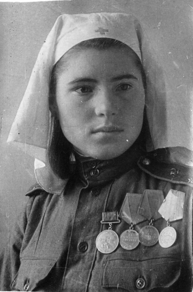 1944 год в фотографиях