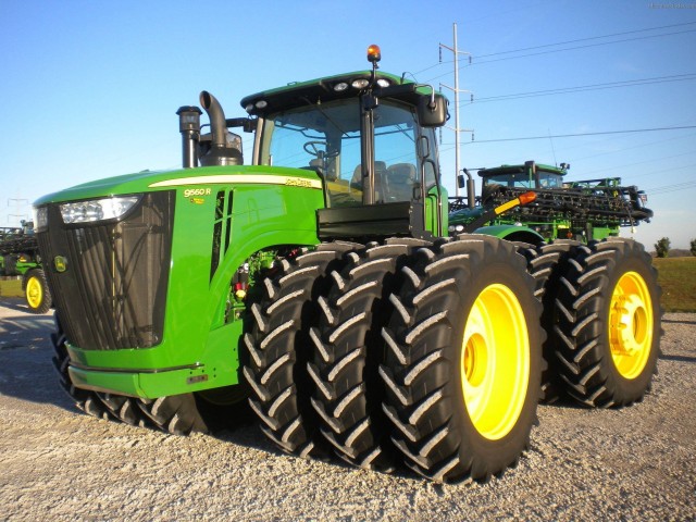Экскурсия по миру сельхозмонстров. Farm Progress Show 2025