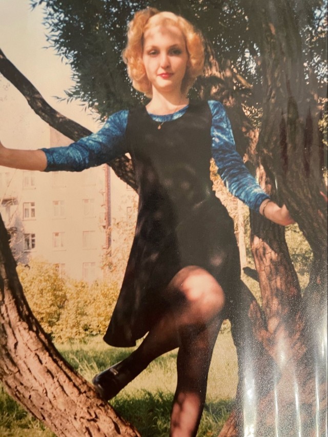 Девчата из 90-х и 00-х