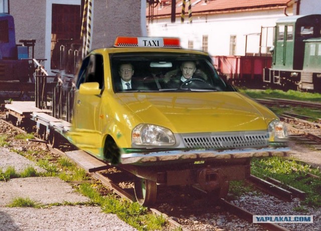 Поезд из... автобуса (12 фото)