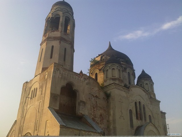 Храмы Боровска (130 фото)