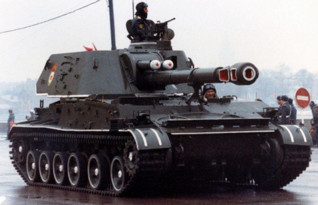 И такое бывало. Советская военная техника, принятая на вооружение, но не ставшая массовой
