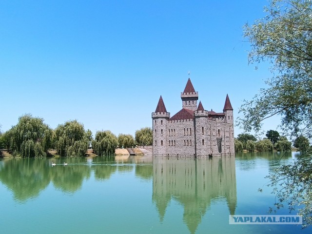 Замок Шато Эркен