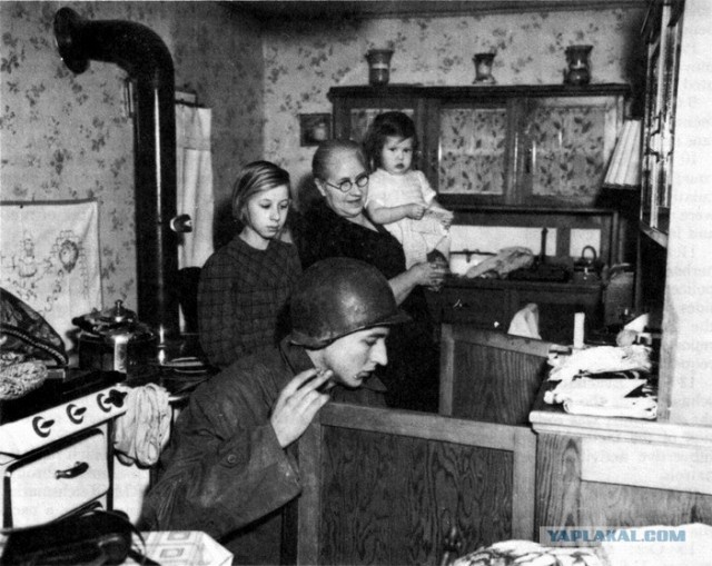 Фотографии второй мировой, многие цветные (фото)