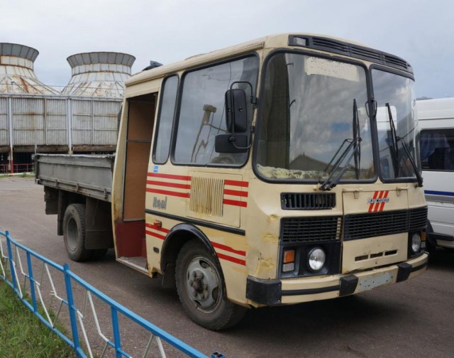 Игра на ЯПе: Угадай АВТО-9