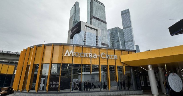 Мэр Москвы Сергей Собянин и глава РЖД Олег Белозёров открыли новую станцию МЦД-1 «Москва-Сити»