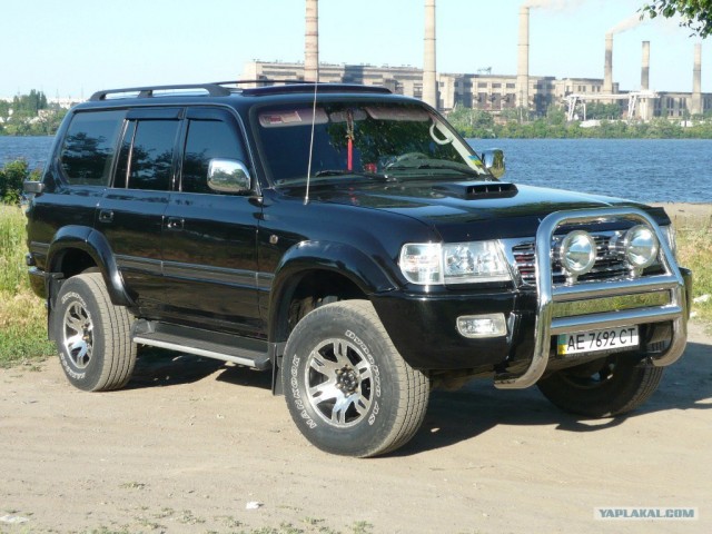 Автомобили - Близнецы