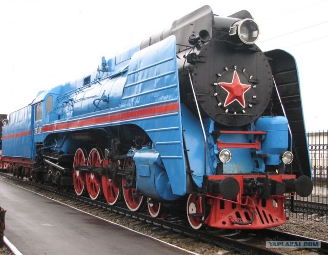 Паровоз "ИС20-16" " Иосиф Сталин.