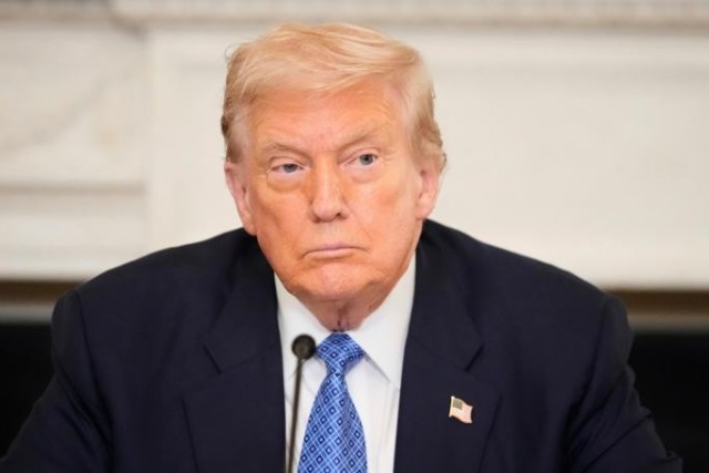 Дональд Трамп на фоне эскалации на Ближнем Востоке призвал Иран и Израиль немедленно прекратить «стрелять»