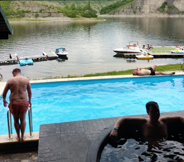 Сейчас бы в баньку...