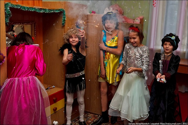 Новогодняя история из детского дома.