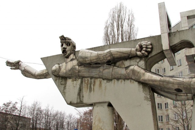 Какие прозвища дают памятникам в России