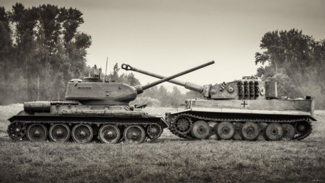 Пушки Т-34-76 и Т-34-85 против брони «Тигра» Т-VI