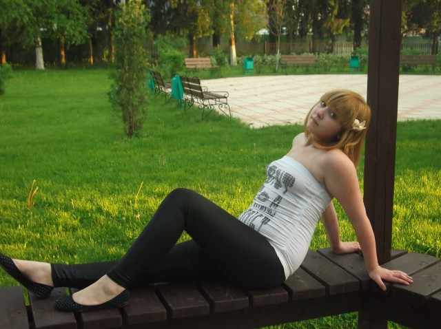 Сфоткай меня еще в этой позе