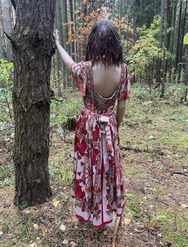 В подмосковном лесу найдена дама, увидев которую, можно знатно испачкать штаны...