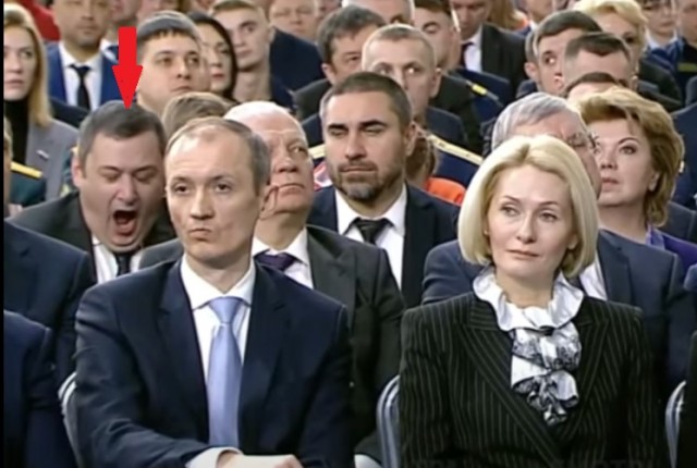 Самарский депутат Абдалкин прослушал послание Путина с лапшой на ушах. Кстати, в Госдуме уже возмутились и возбудились