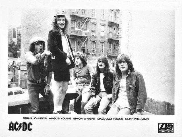 1 апреля 1980 года Brian Johnson официально стал вокалистом AC/DC.