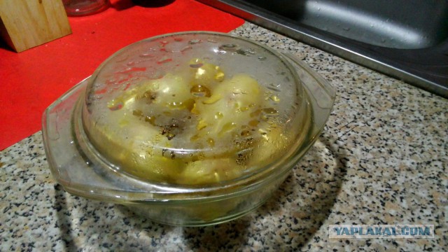 Картофель в микроволновке