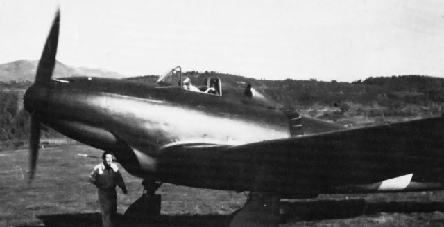 Р-39 Аэрокбра. Американская любимица сталинских соколов. История создания и основные модификации.