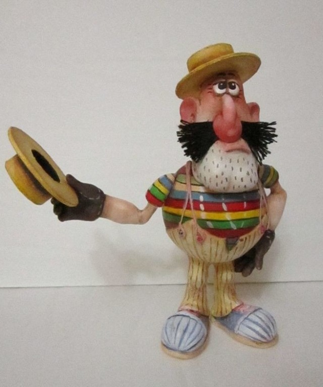 Чё там по части взрослых фигурок?