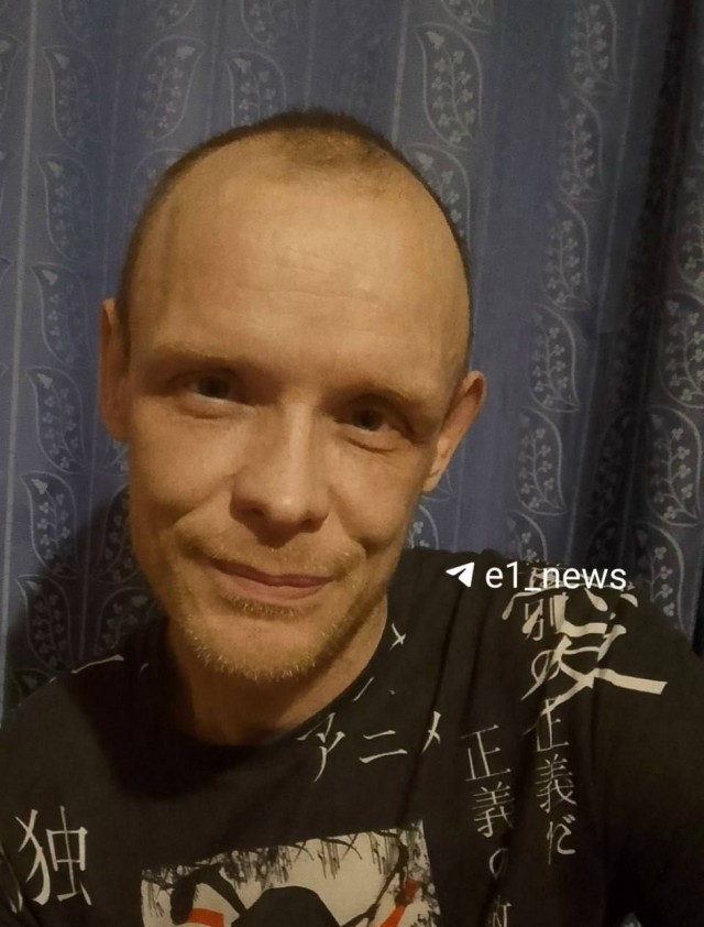 В Екатеринбурге мужчина, избитый подростками на остановке, скончался в больнице