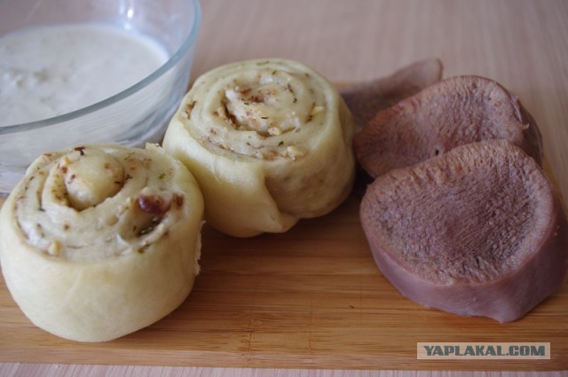 Шведский стол для Ати, Кулинары поздравляют