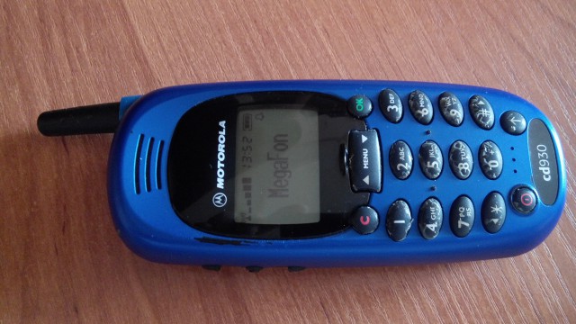 Motorola. Старейший производитель смартфонов вернулся в Россию