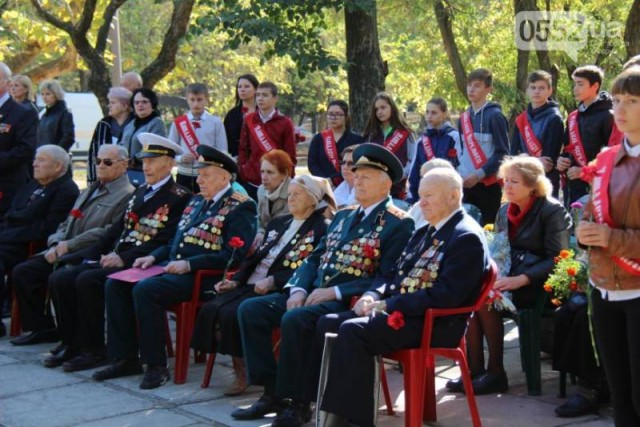 В Луганске отметили 77-ю годовщину освобождения от немецко-фашистских захватчиков