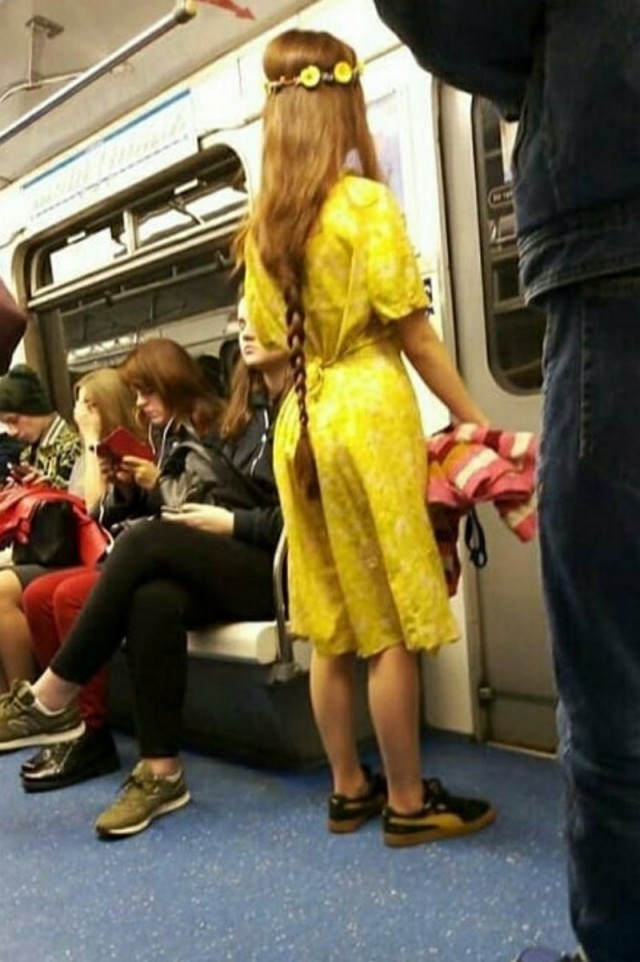 Модники и модницы из подземелий нашего метро. Масочный выпуск