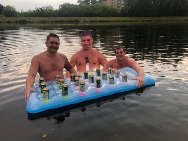 Фотожаба "Грозный пузан"