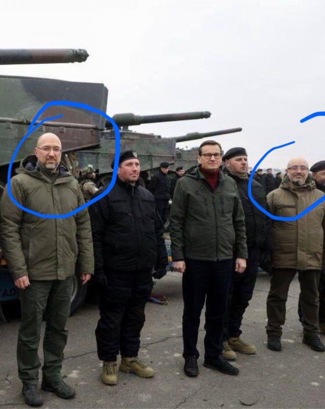 Первые леопарды прибыли