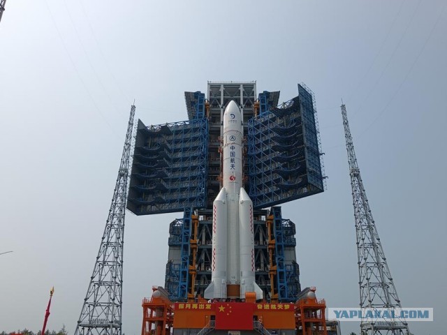 Китай запустил АМС "Чанъэ-6" на Луну