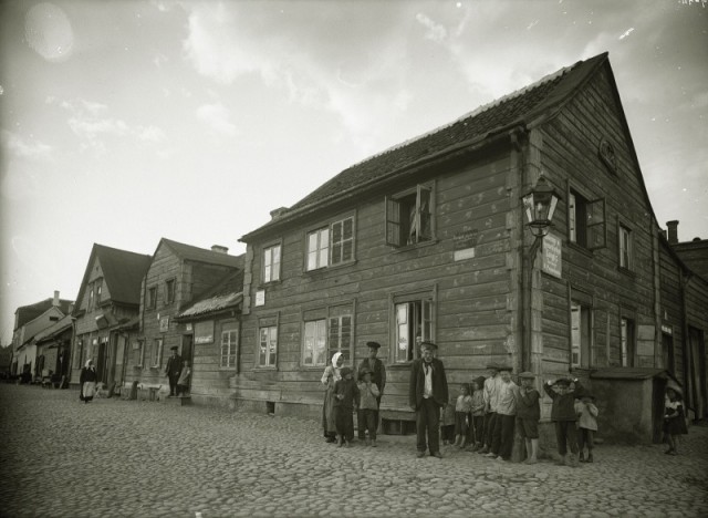 Начерпано