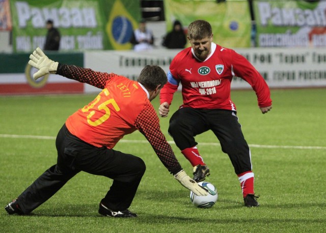 В Чечне докопались до англичанина из-за его коротких шорт