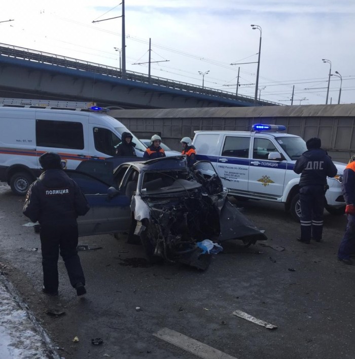 Видеорегистратор запечатлел момент смертельного ДТП в Казани