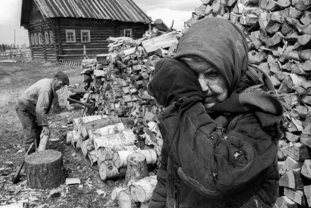 "Мы наш, мы новый Мир построим: кто был ничем, тот станет всем"