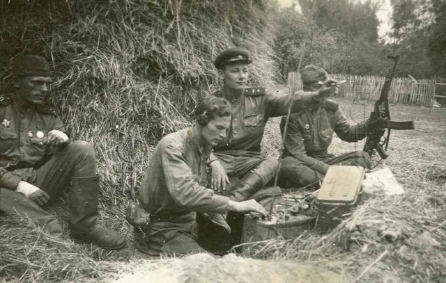 Военно-историческая миниатюра и диорамы