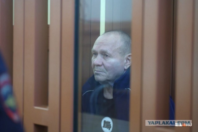 «Сказал: с меня сильно льет кровь». Как на Урале пытались спасти медбрата, которого ударили ножом в сердце