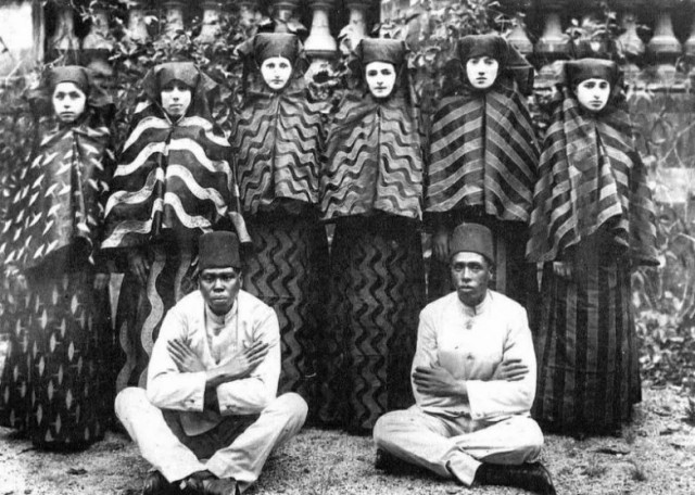 Лица, события, эпохи: редкие исторические фотографии, которые перенесут вас в другое время