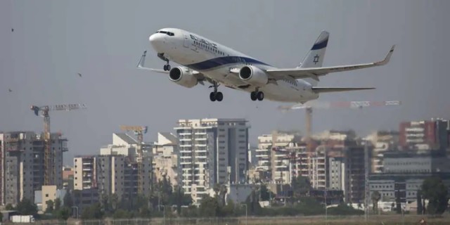 Главный раввин потребовал не осуществлять эвакуационные авиарейсы в суббот
