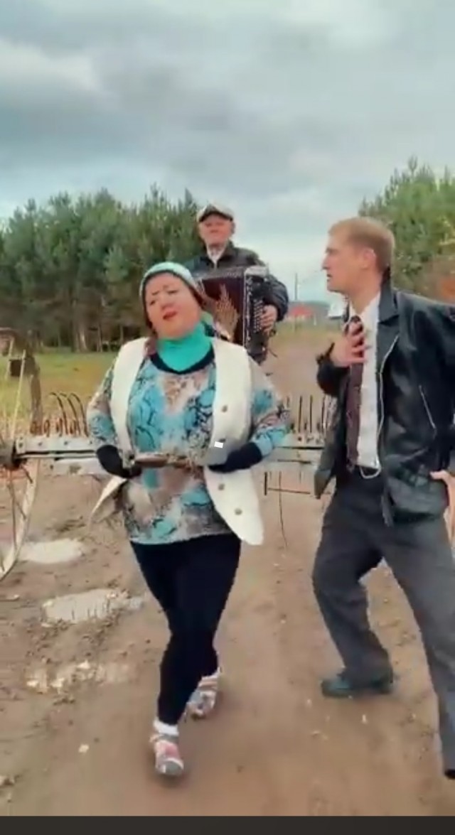Сильная девочка