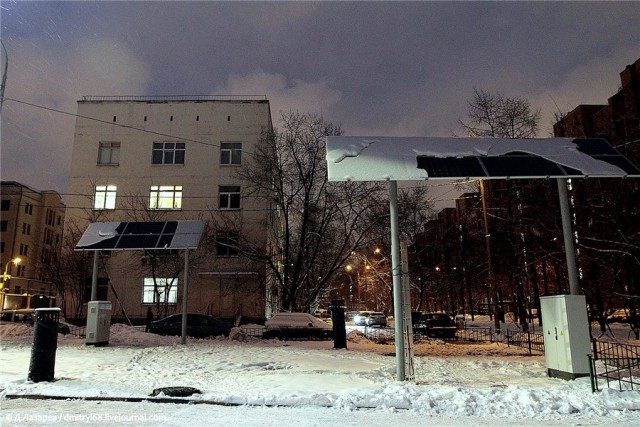 Солнечные панели во дворах Москвы