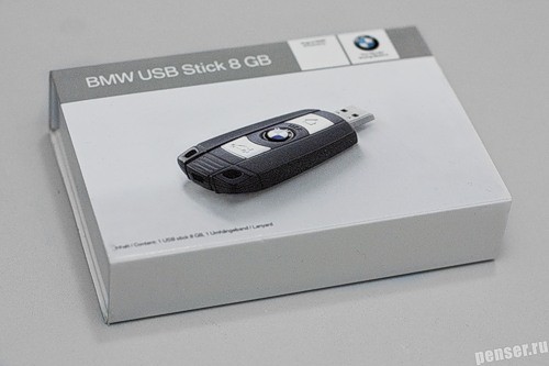 Флешка для фанов в стиле Bmw