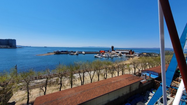 Владивосток – «и только море воды»