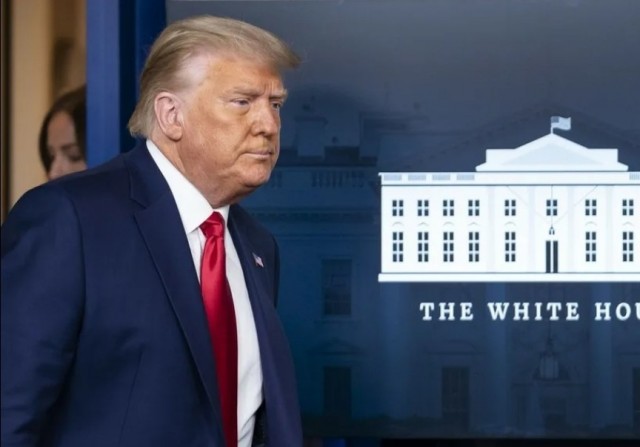 Дональд Трамп заявил, что американские власти арестуют его во вторник