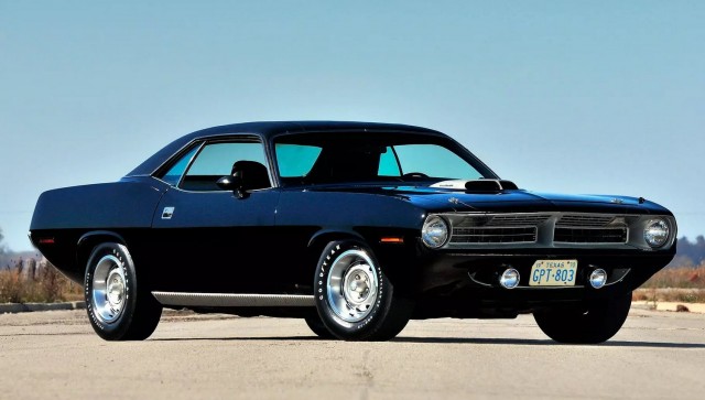 60 лет Plymouth Barracuda