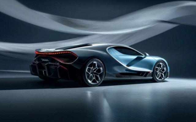 Bugatti представила свою новую модель гиперкар Tourbillon