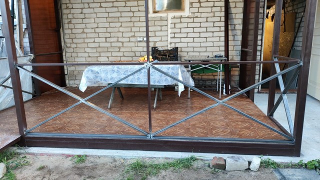 Задумал я построить веранду