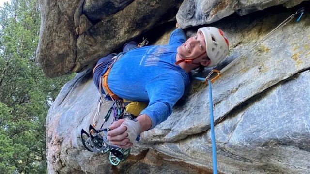 Известный 23-летний скалолаз погиб после падения с Эль-Капитана в национальном парке Йосемити