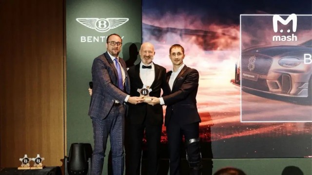 Неожиданно (нет) Киев занял третье место в Европе по продажам Bentley — люкс-статистику огласил региональный директор компании Ричард Леопольд на премии бренда "Лучшие из лучших по KPI" в Марбелье.